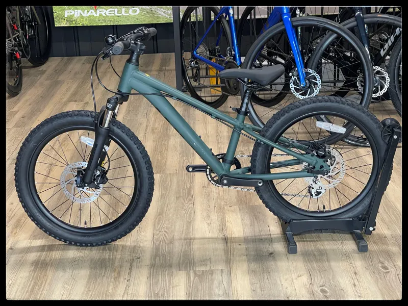 Giant STP 20 FS-Giant Trekking Green 2022-1