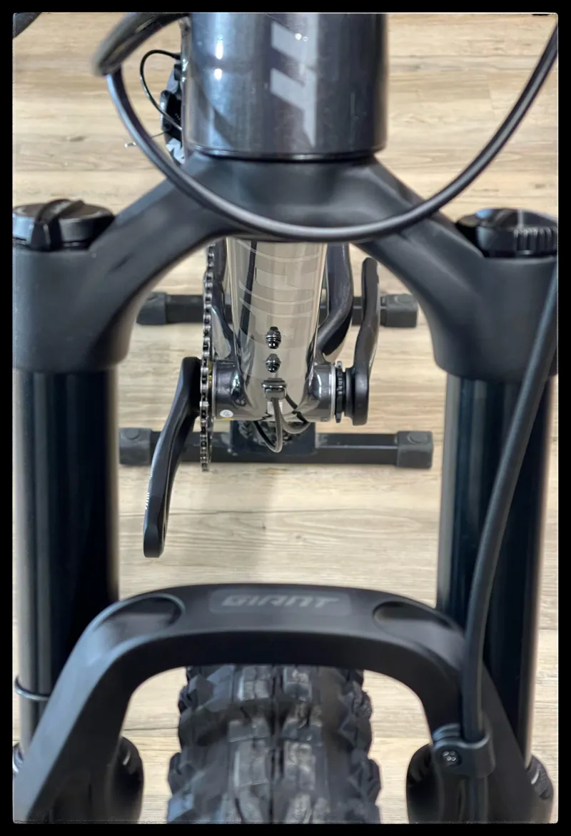 Giant Fathom 29 1 Large Metallic Black 2022-3