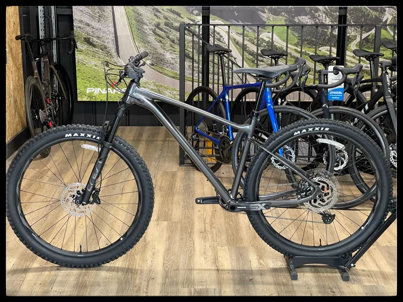 Giant Fathom 29 1 Large Metallic Black 2022-1