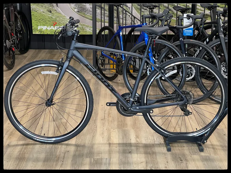 Giant Escape 3 Medium Metallic Black 2022-1