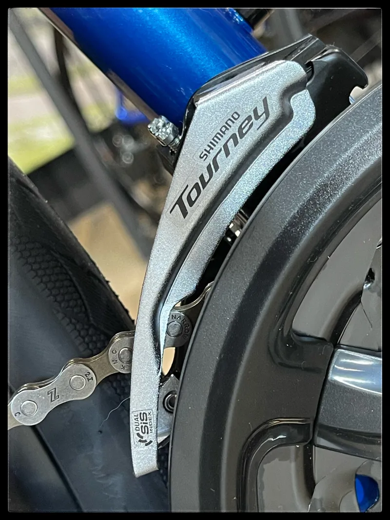 Giant Escape 3 Disc Medium Metallic Blue 2022-4