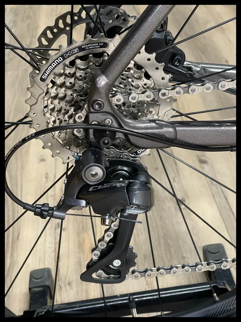 FastRoad SL 3 Disc ML Flat Bar Road Bike Black 2021-3