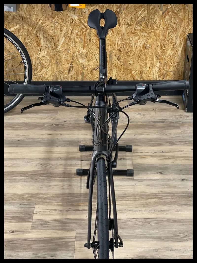 FastRoad SL 3 Disc ML Flat Bar Road Bike Black 2021-2