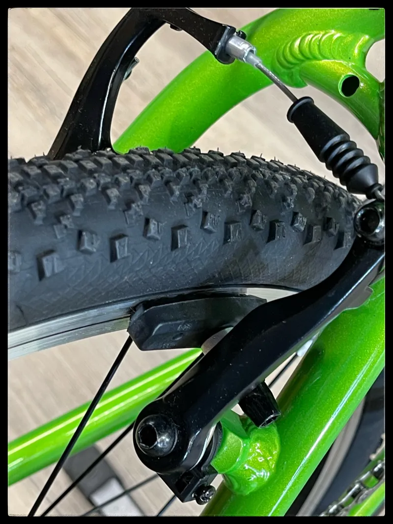 Giant ARX 24 Metallic Green 2022-5