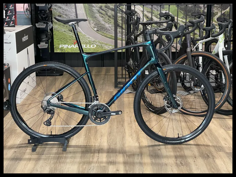 Revolt Advanced 2 XL Starry Night