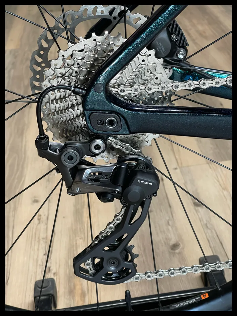 Revolt Advanced 2 XL Starry Night-3