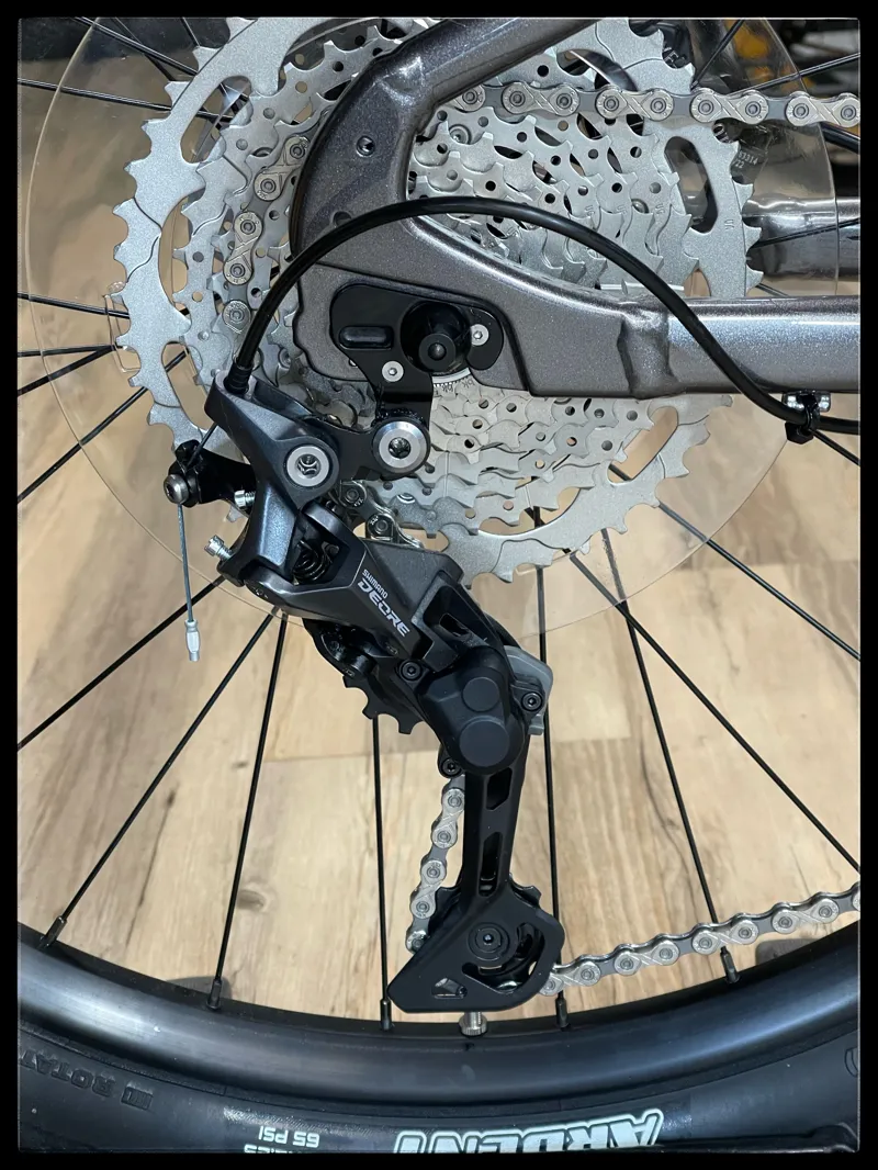 Giant  STP 26 Regular Metallic Black 2022-1