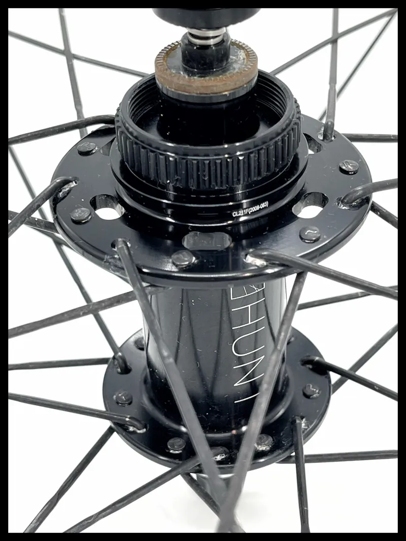 Hunt Carbon 30 Wheelset-1