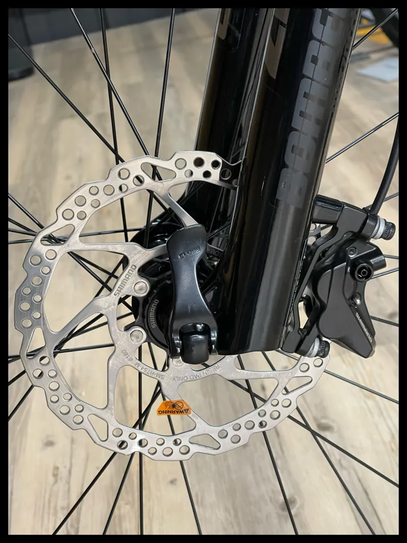 Trance 29 3 Large Black Ti 2021-8