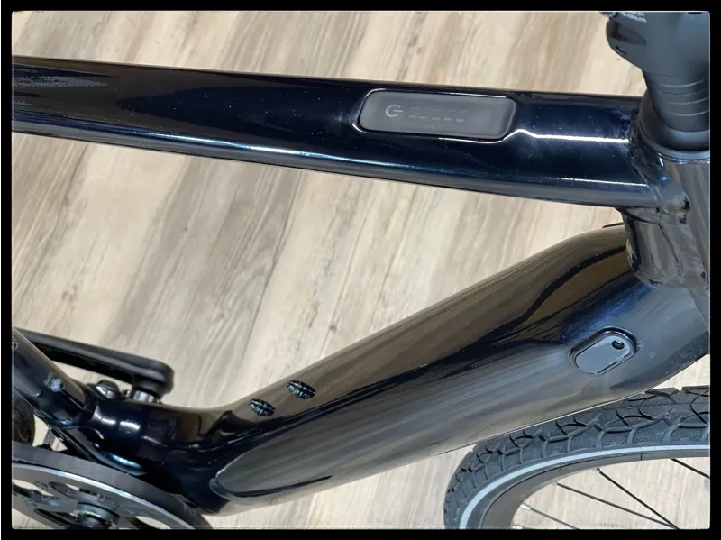 Momentum Voya E+2 25km/h Large Ink 2022-2