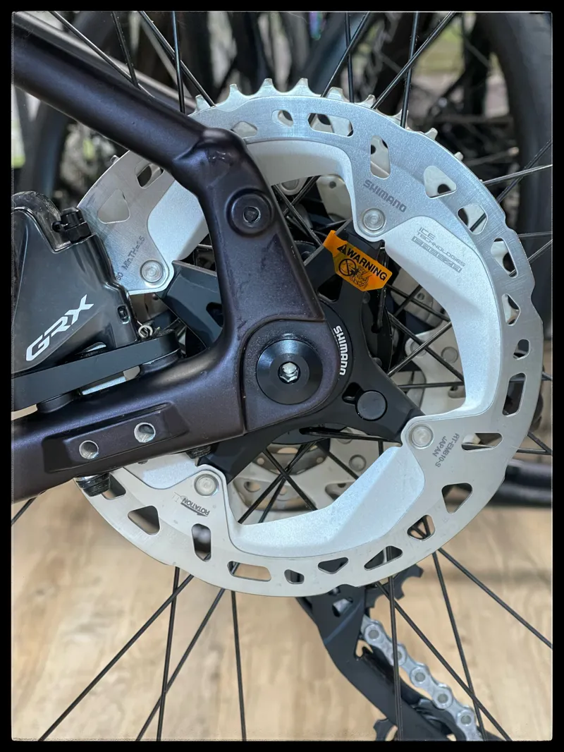 Giant Revolt E+ Pro XR 25km/h Medium Rosewood 2021-7