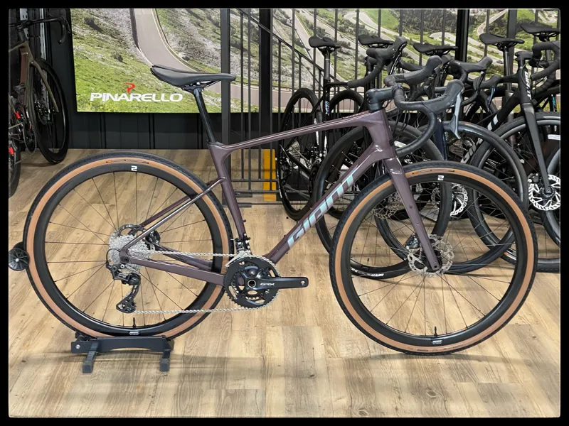 Giant Revolt Advanced 0 M-Large Charcoal Plum 2023