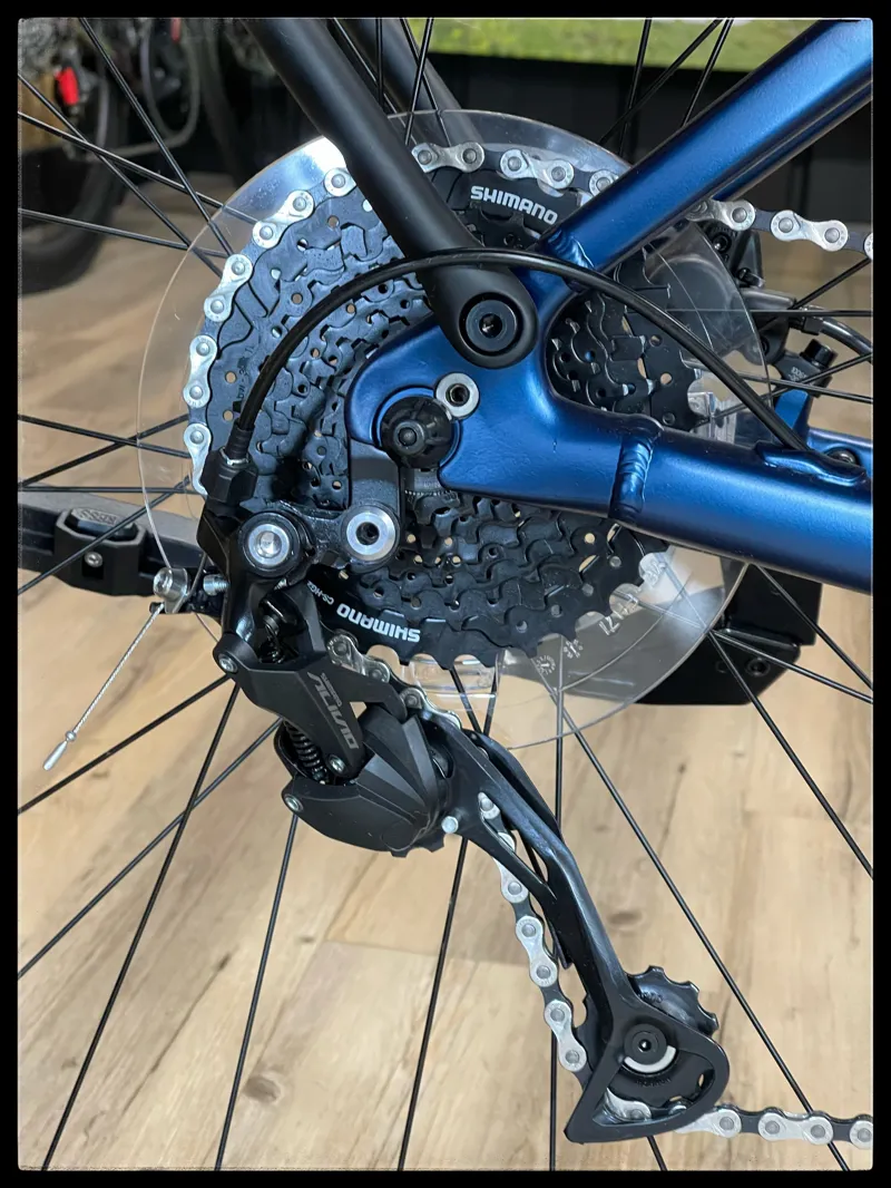 Giant Explore E+ 2 STA 25km/h Medium Metallic Navy 2022-1