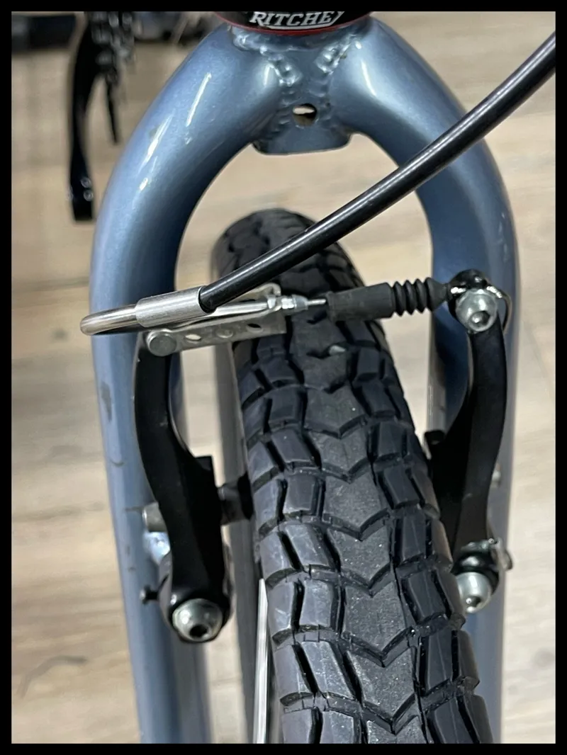 Specialized Expedition Hybrid bike 18 inch Silver-7