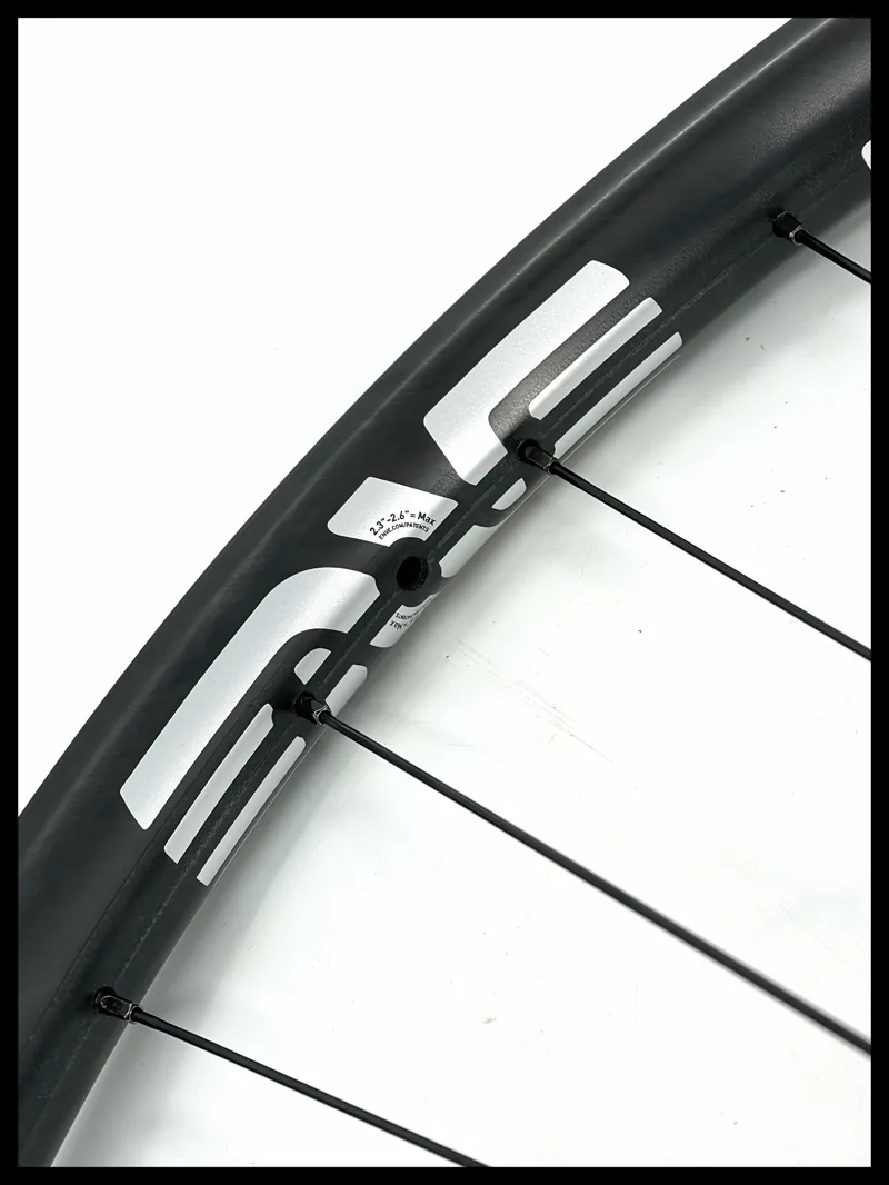 Enve MTB Foundation AM30 27.5 Center Lock Disc Wheelset-4