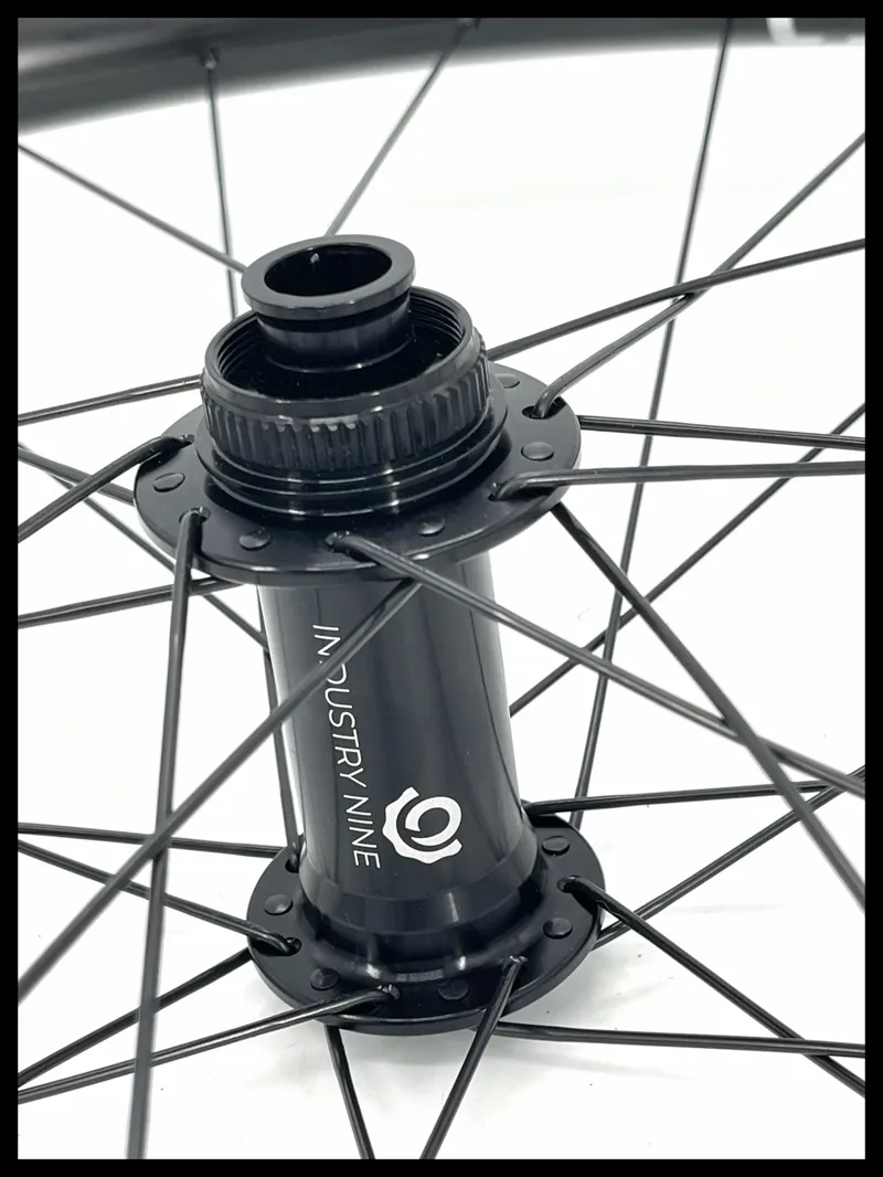 Enve MTB Foundation AM30 27.5 Center Lock Disc Wheelset-2