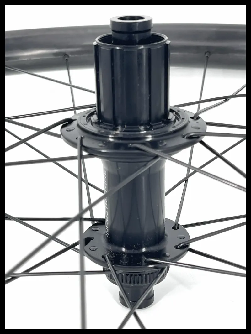 MTB Foundation AM30 27.5 Center Lock Disc Wheelset Shimano Freehub 11 sp-2