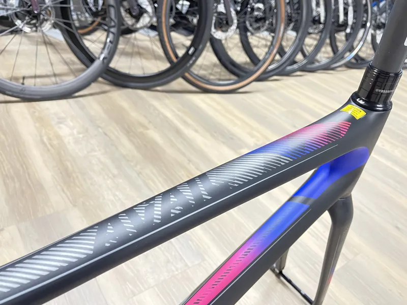 Liv Avail Advanced Pro Frameset 2018 Small-1