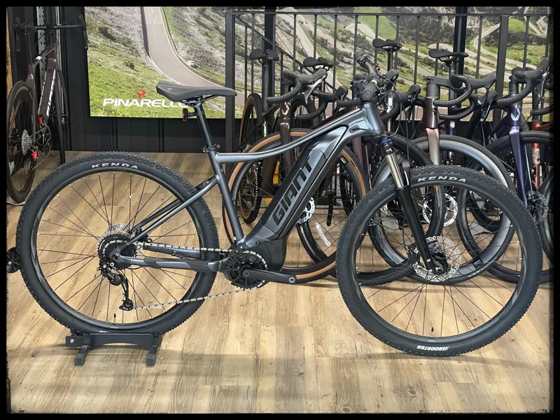 Giant Talon E+ Sport 25km/h Medium Graphite 2022