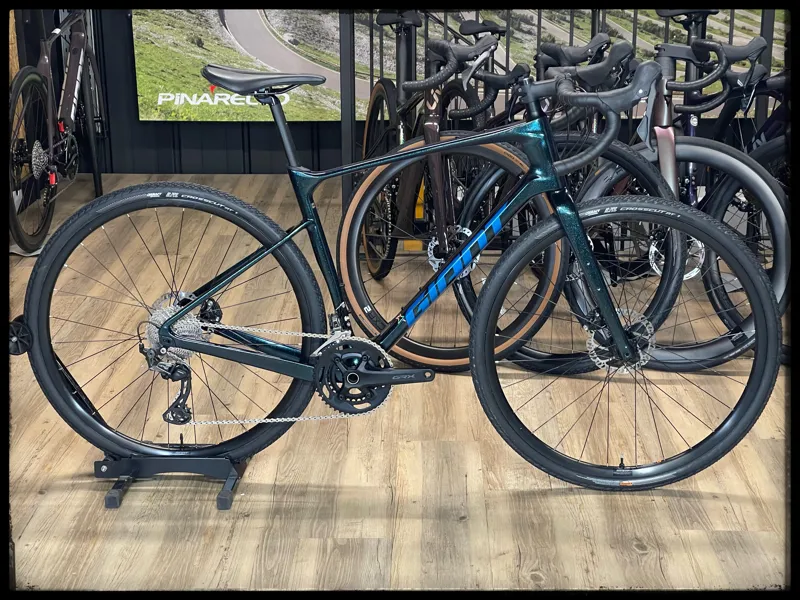 Giant Revolt Advanced 2 M-Large Starry Night 2022