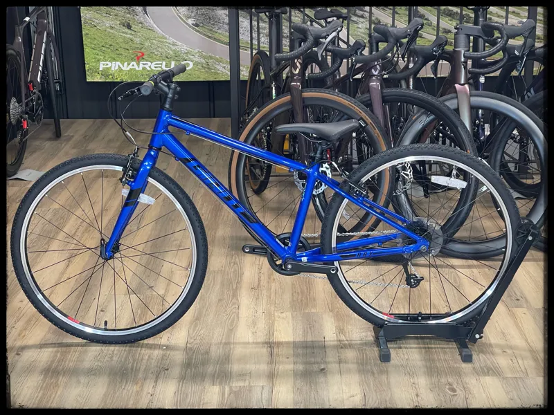 2022 Giant ARX 26 Kids Bike in Sapphire-1