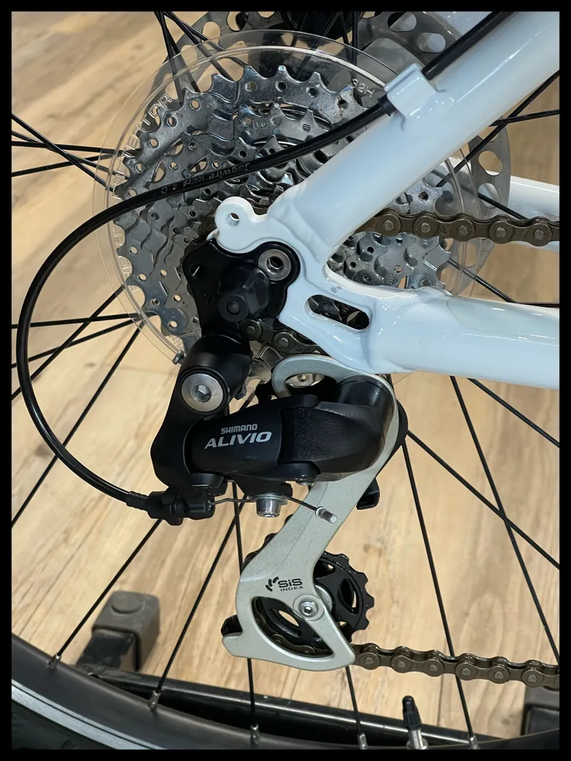 Giant Yukon Small White MTB-3