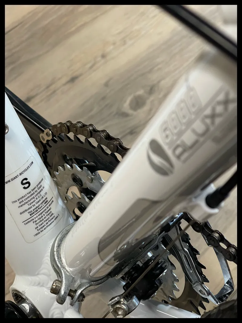 Giant Yukon Small White MTB-6