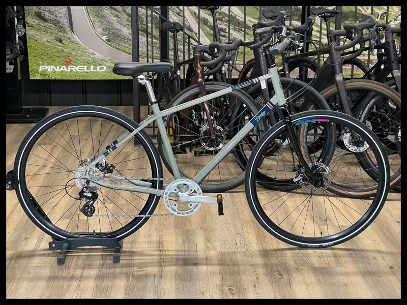 Bridge Borough Medium Green Hybrid City Bike