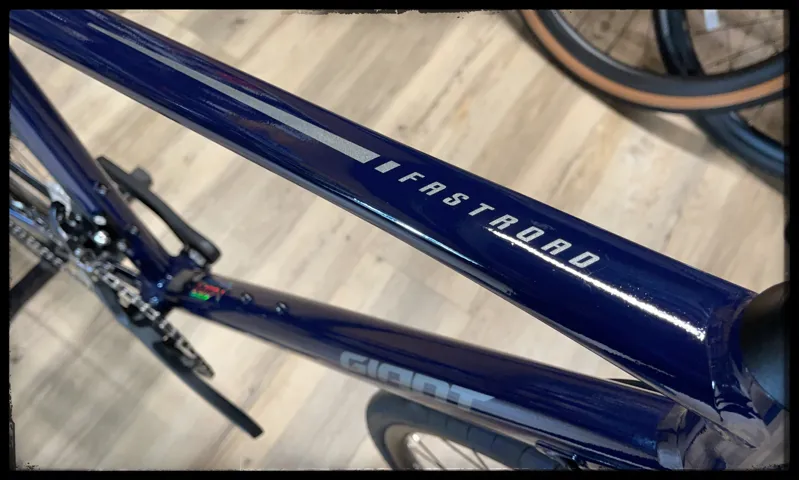 Giant FastRoad SL 2 M-Large Eclipse 2021-2