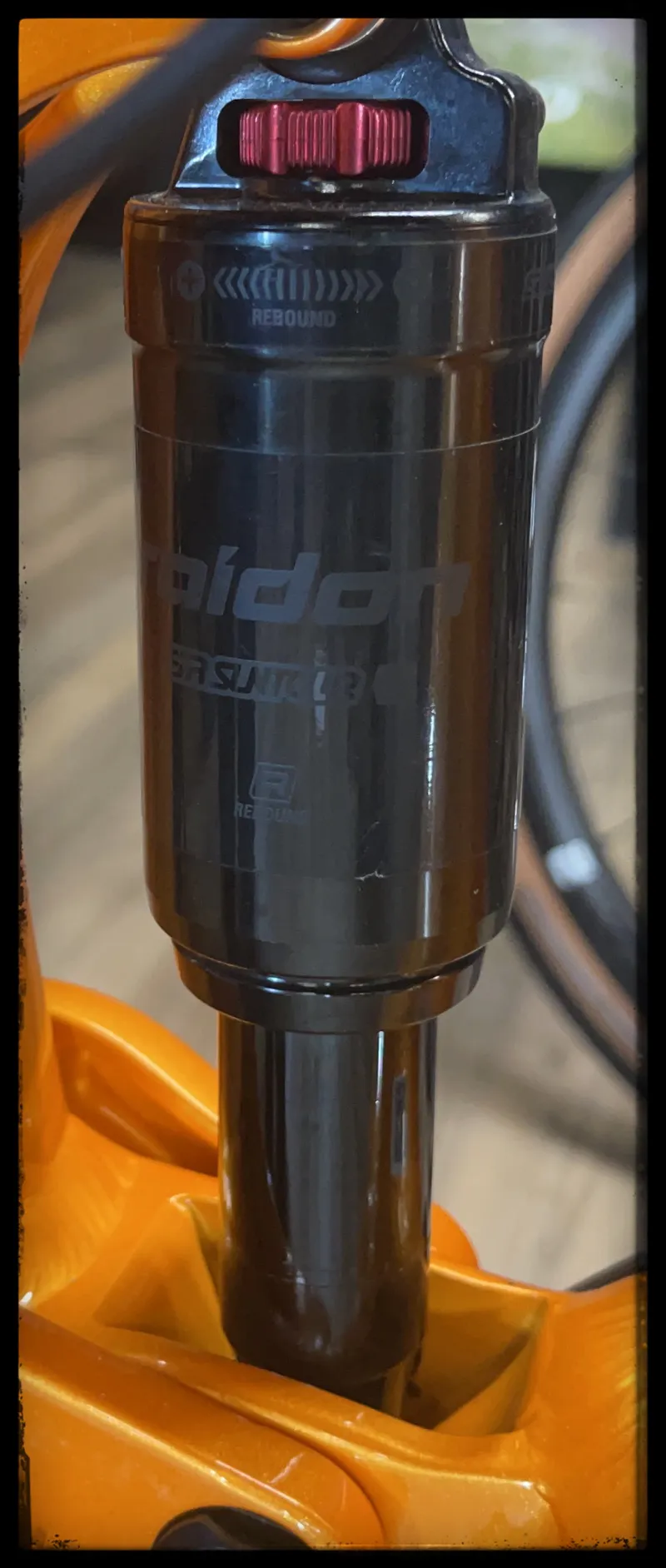 Giant Stance E+ 1 25km/h M Orange-6