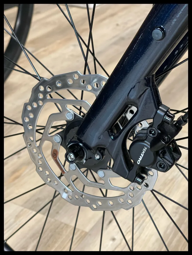 Momentum Vida E+ GTS 25km/h Large Ink Blue-5