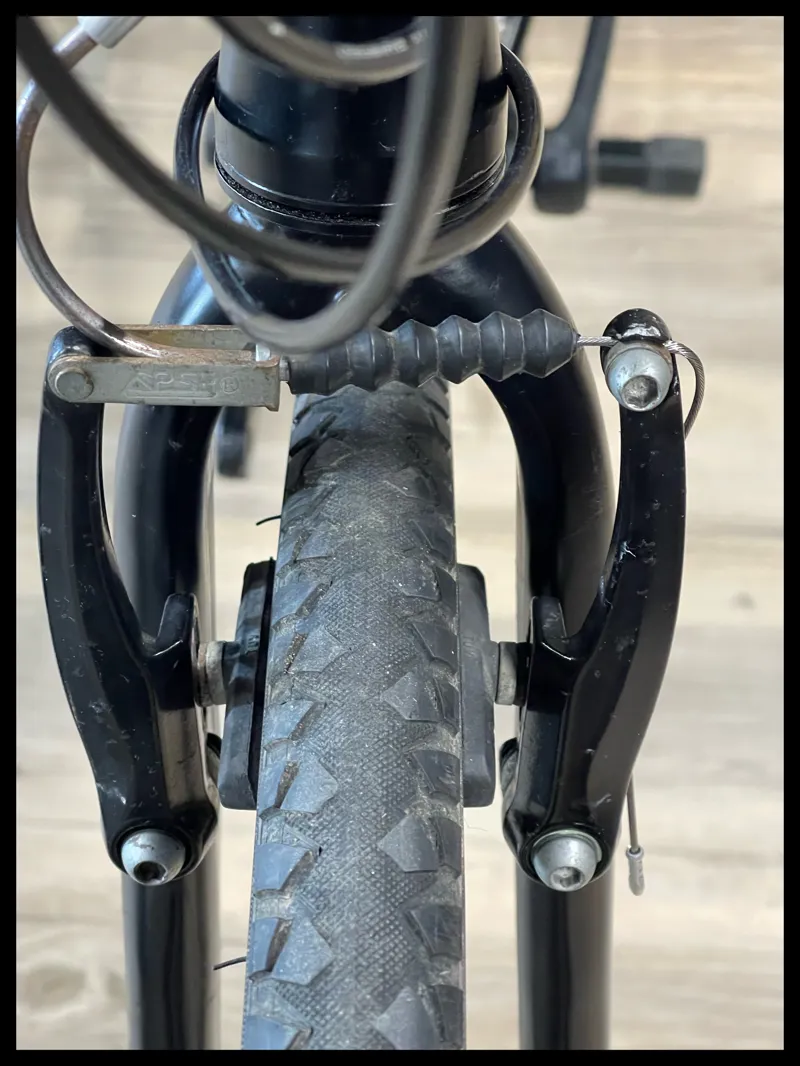 Raleigh X1 HyBrid Bike Black 17 inch  700c-4