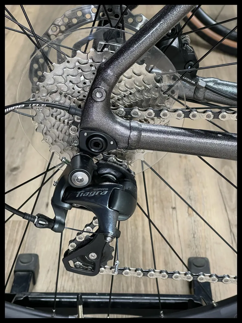 Giant FastRoad E+ 2 Pro 25kmh X-Large Glitter Gray-1