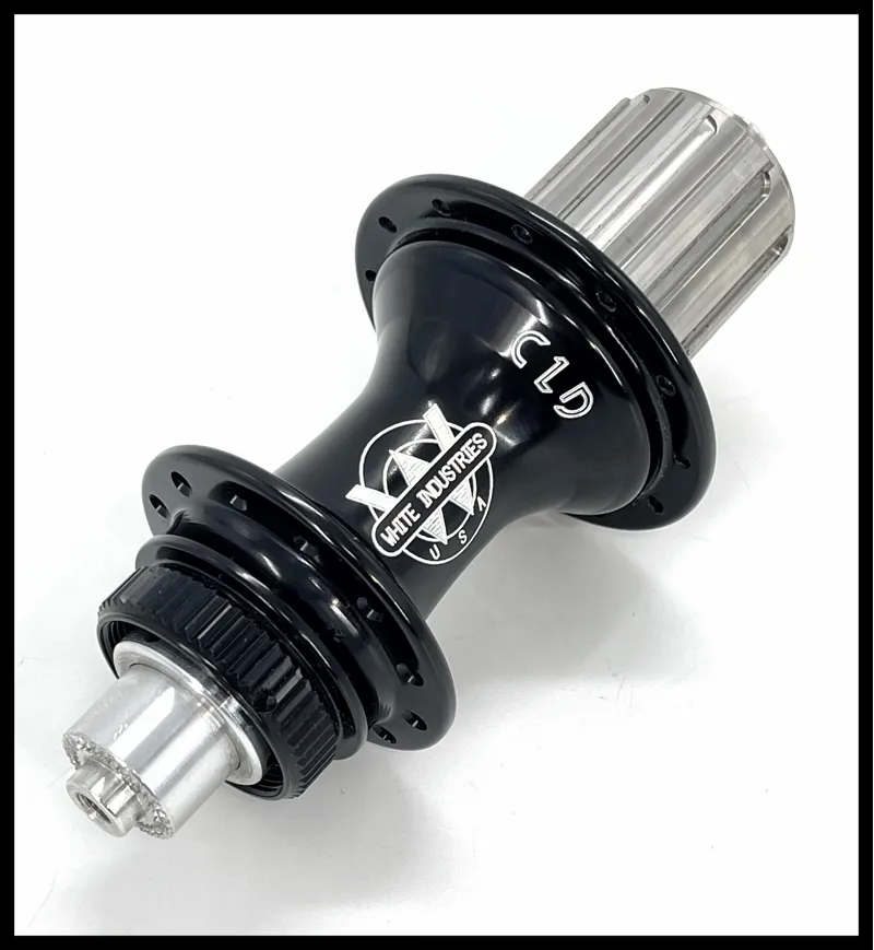 Rear Hub CL Disc Brake QR 24 H Black 135 mm Shimano FH