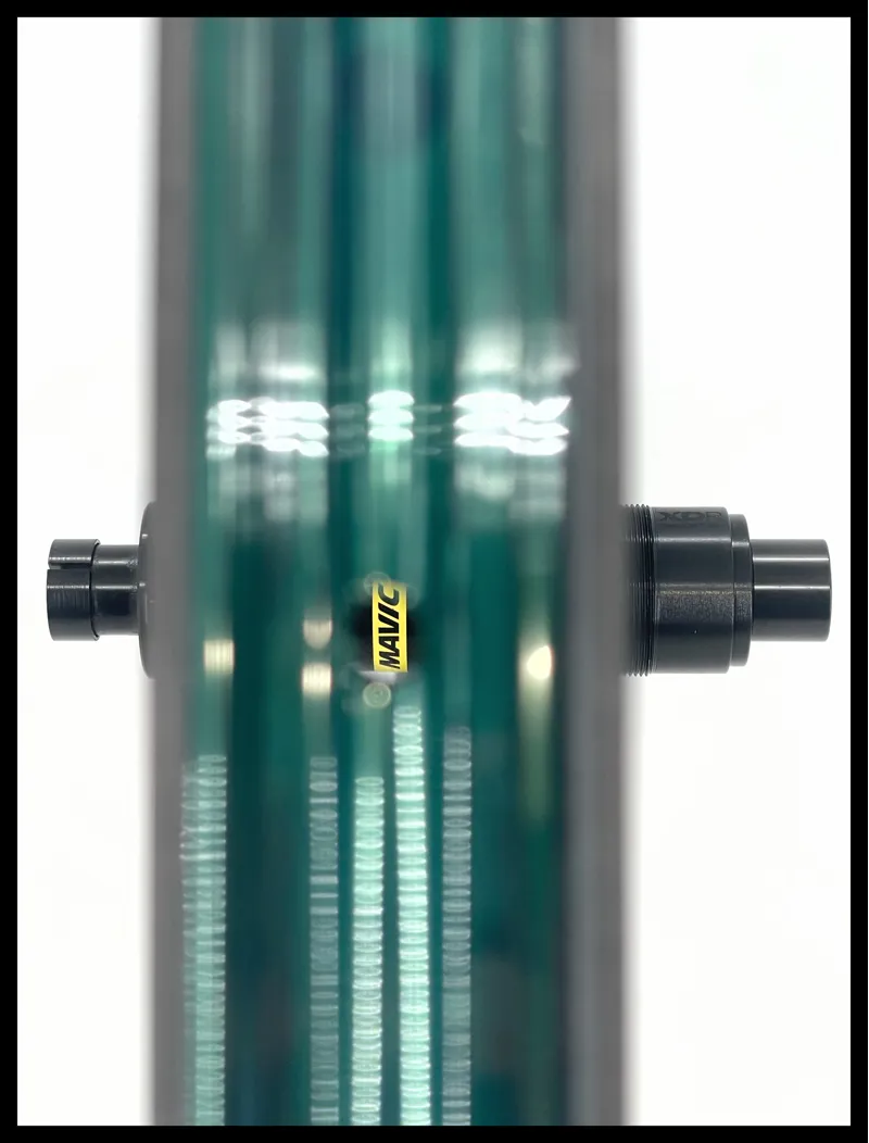 Mavic Allroad Pro Carbon SL Disc R+ 650b Wheelset 2021-3