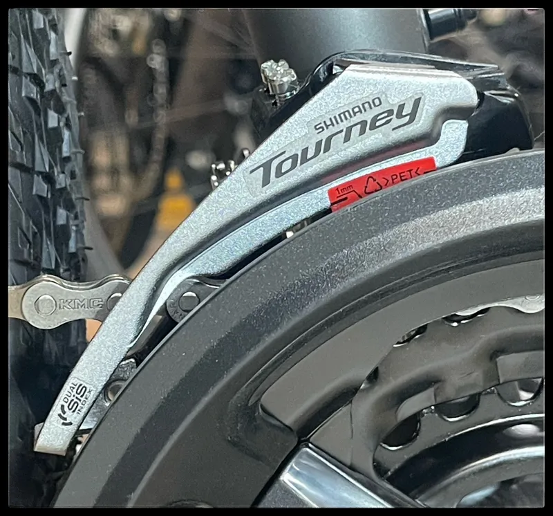 Giant ROAM DISC 4 Medium Charcoal 2019-6