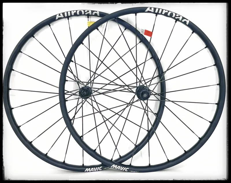 MAVIC ALLROAD SL WHEELSET 700c 12x100 + 12x142