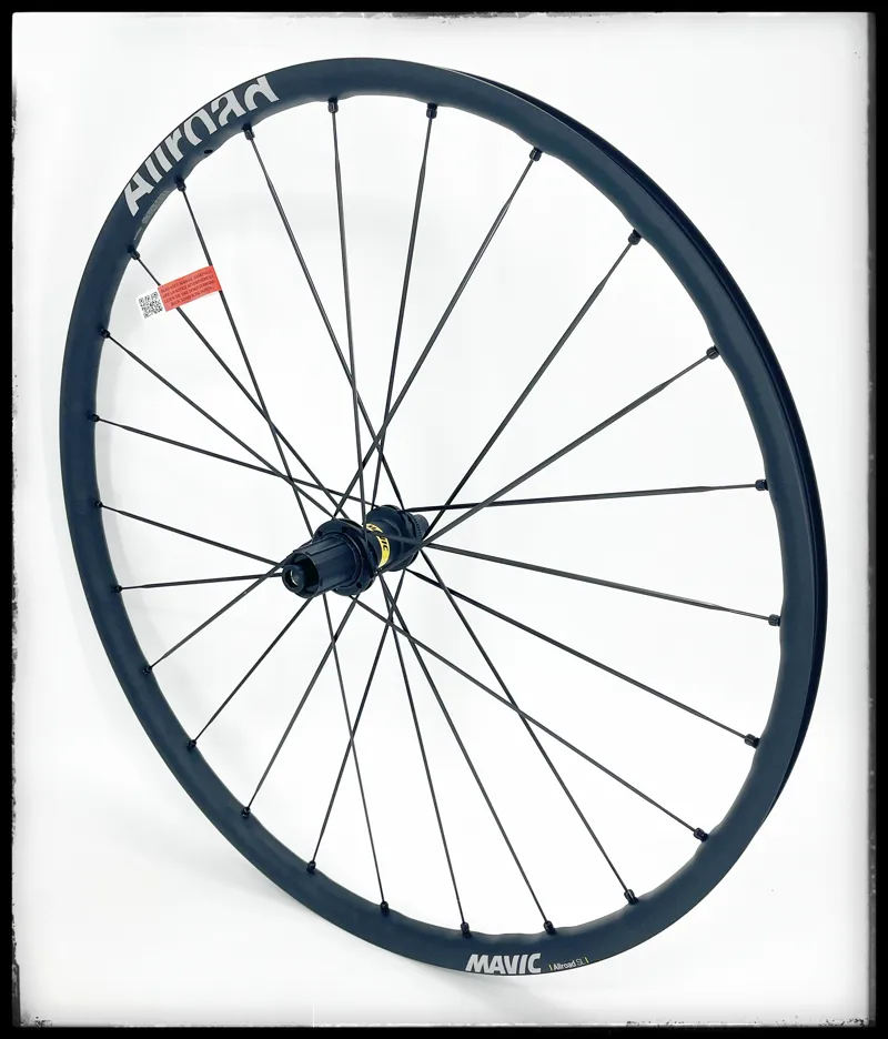 MAVIC ALLROAD SL WHEELSET 700c 12x100 + 12x142-4
