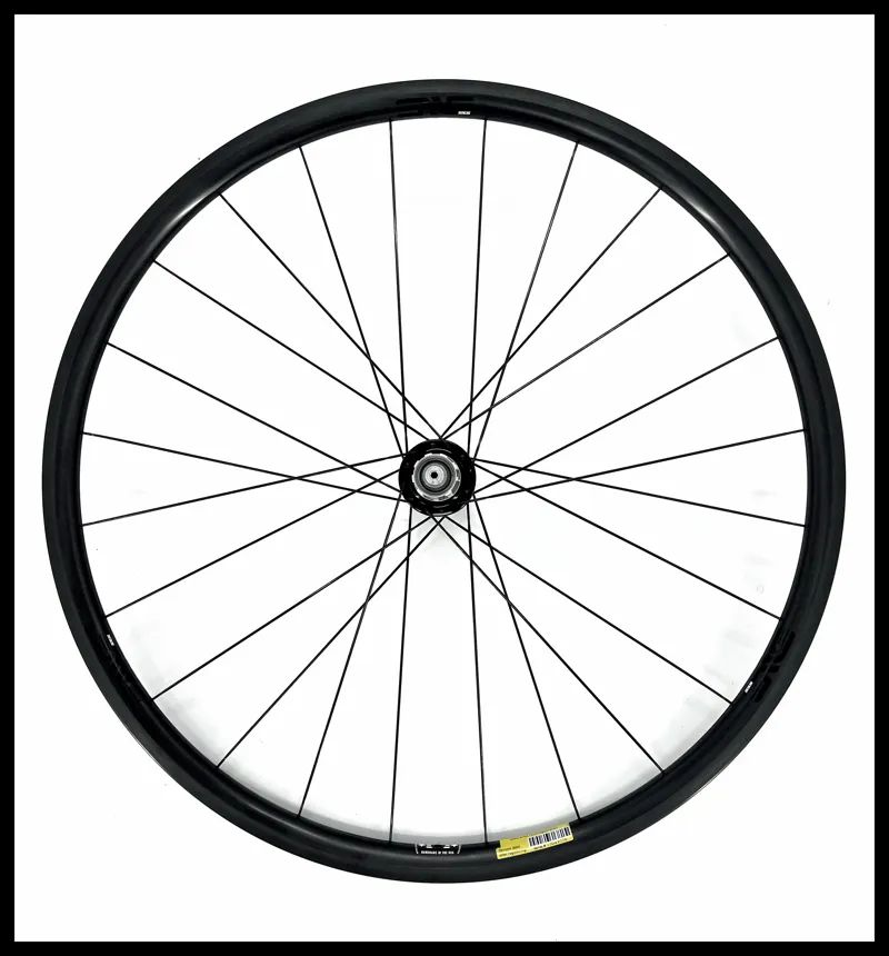 2.2 SES Clincher Rear Wheel Chris King R45 Hub Black Shimano