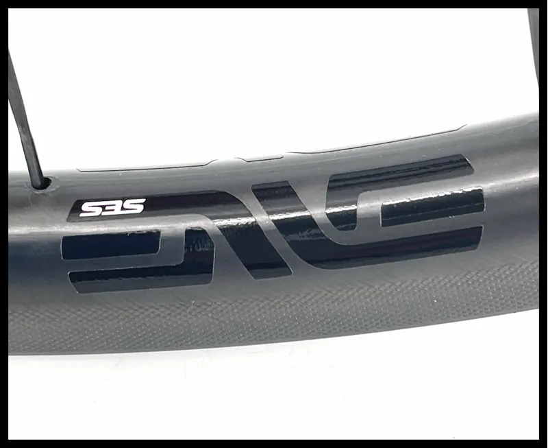 2.2 SES Clincher Rear Wheel Chris King R45 Hub Black Shimano-5