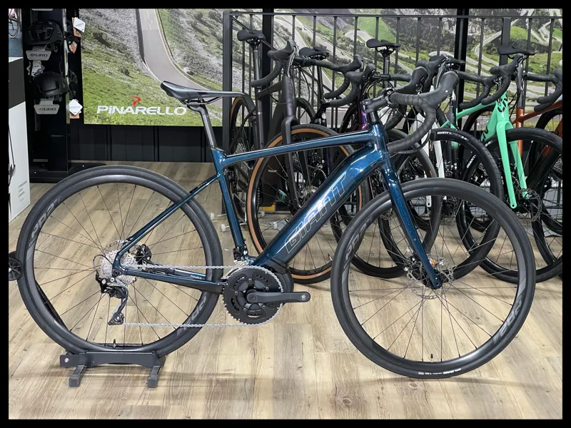Road E + Medium Large  Pro 2 Blue Road Bike