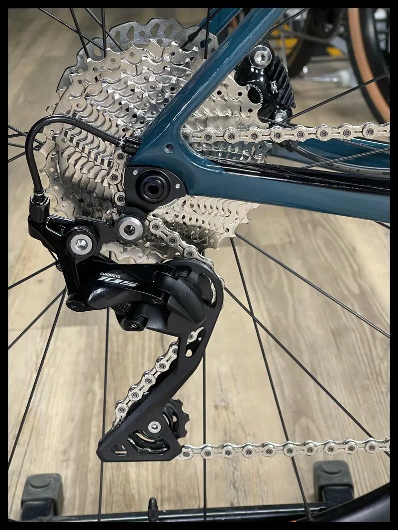 Defy Advanced 2 Medium Large Blue-7