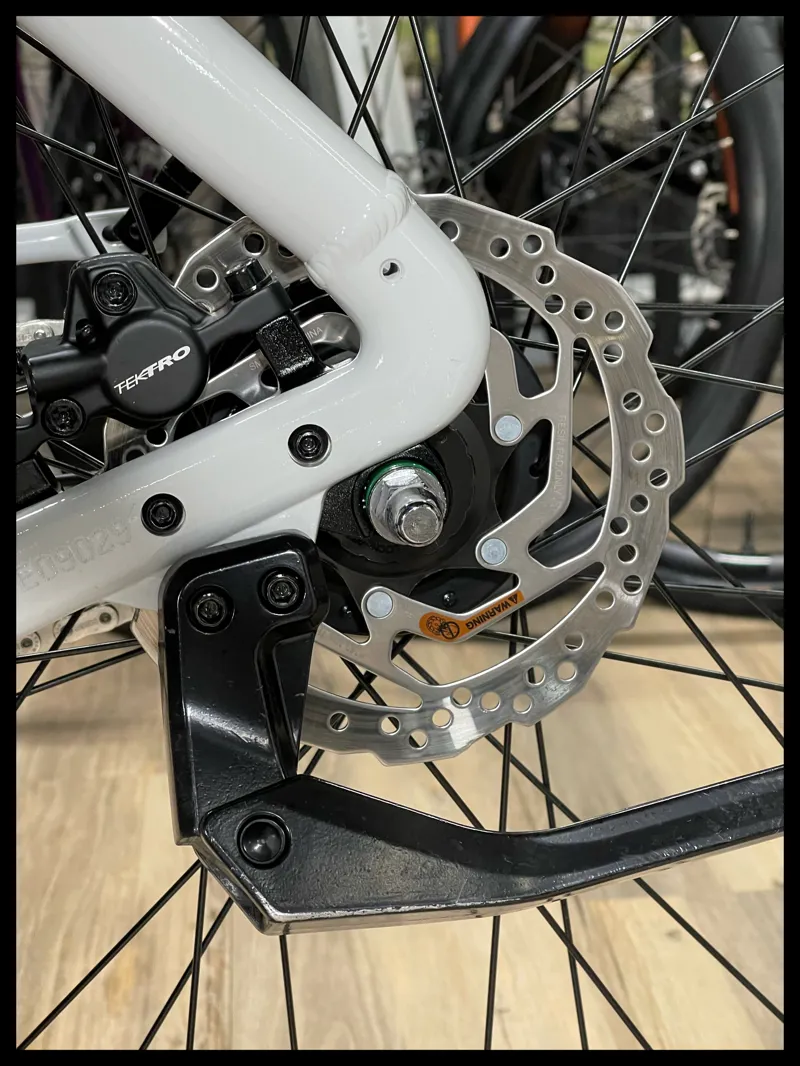 Momentum Transend E+ large lunar-6