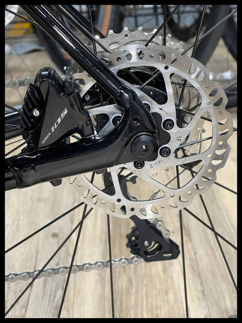 Contend SL 1 Medium Large Black-7