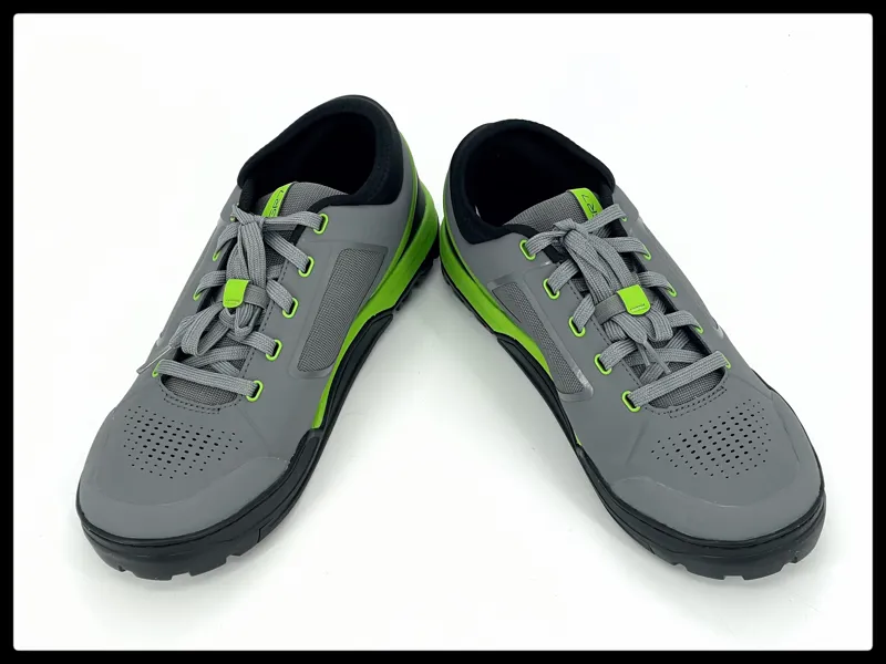 GR7  Flat Gravel Shoe Men's EU 43 Gray