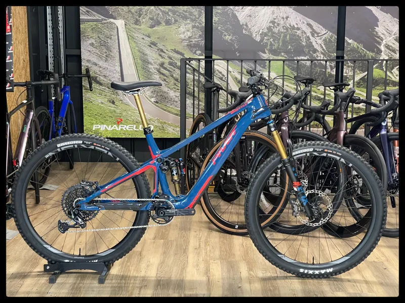 Pivot Cycles Shuttle SL 29 Pro X01 / Blue Denim