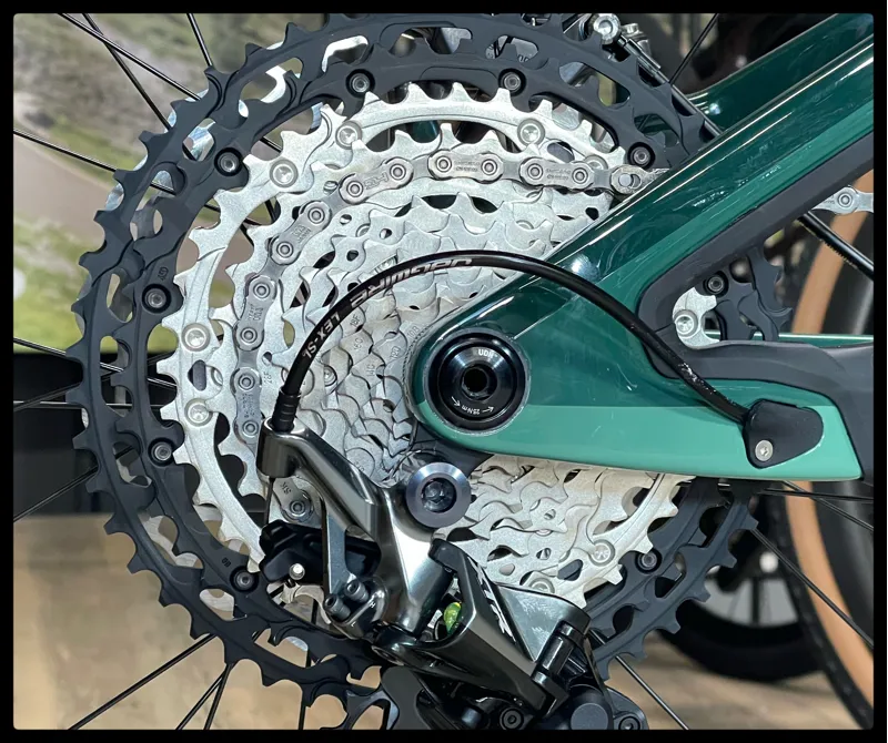 Pivot Cycles Shuttle LT Team XTR / Northern Lights Green Medium-3