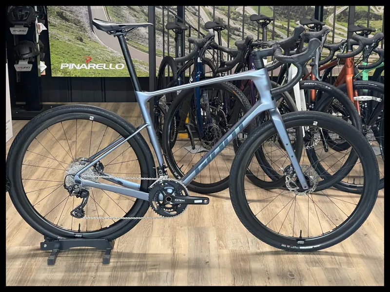 Revolt Advanced 0 X-Large Knight Shield 2022 Men's Gravel Bike