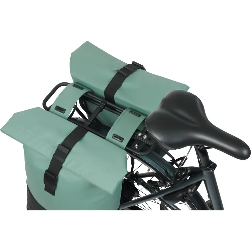 Basil Cove 28-32l Double Pannier Bag in Silvergreen/Black-4