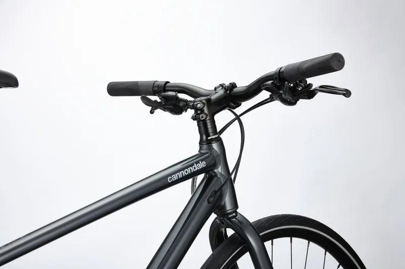 2021 Cannondale Quick Disc 1 Hybrid Bike in Black-5